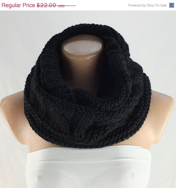 Black Infinity Scarf, Chunky Knit Scarf, Loopy Scarf, Woman Scarf, Circle Scarf,ring Scarf,woman Scarf, Gift For Her