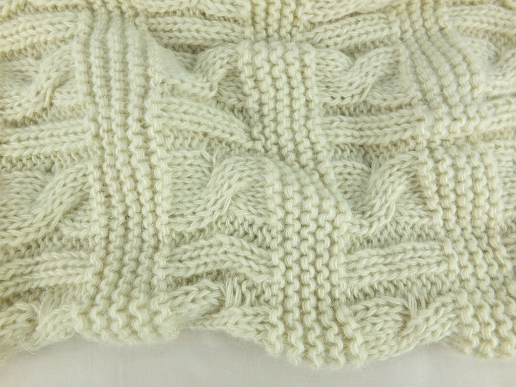 Cream Ivory Color Infinity Scarf, Chunky Knit Scarf, Loopy Scarf, Woman Scarf, Circle Scarf,ring Scarf,woman Scarf, Gift For Her