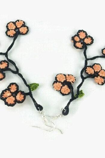 Long Dangling oya flowers crochet earrings in peach and black Silver plated earring wire , Statement earrings, Fun jewelry, gift for her